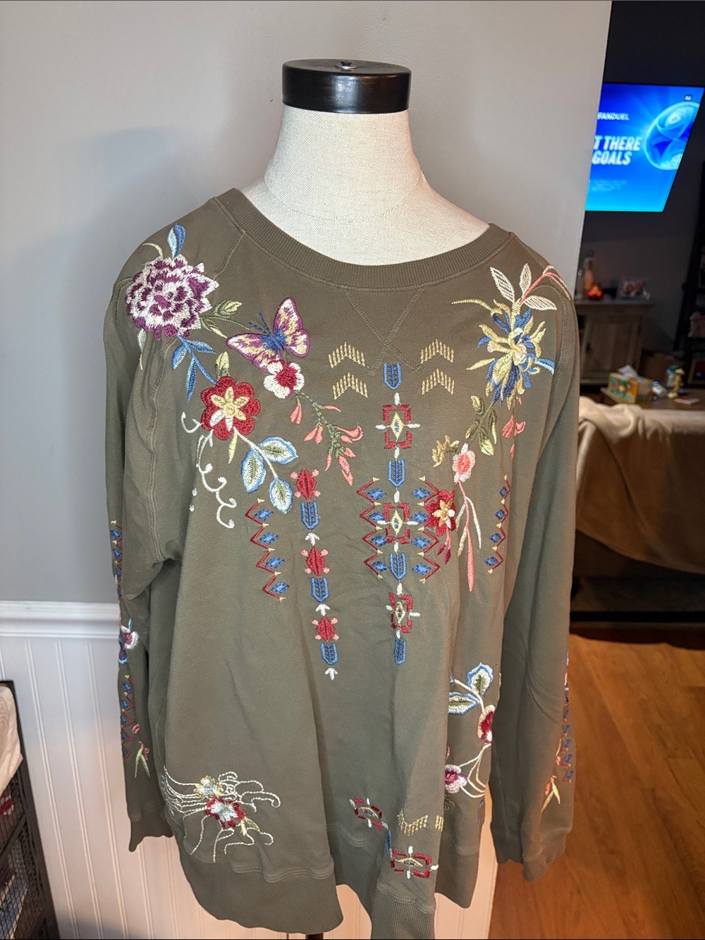 Johnny Was Olive Green Embroidered Floral Pullover Sweatshirt